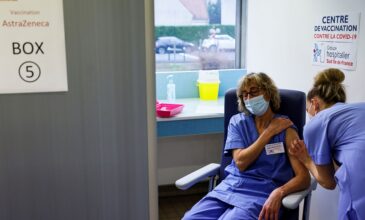 Κορονοϊός: Μία και μοναδική δόση εμβολίου στους αναρρώσαντες συνιστά η Γαλλία