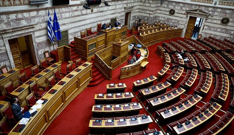 Κατατέθηκε στη Βουλή η τροπολογία για την προκαταβολή σύνταξης