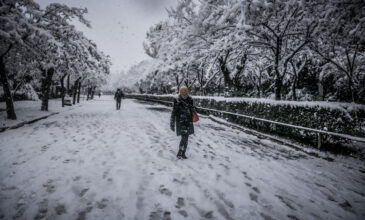 Έρχεται νέα επιδείνωση του καιρού αύριο – Χιονοπτώσεις ακόμα και στα ημιορεινά τμήματα της Αττικής