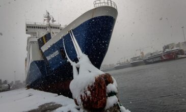 Παραμένει το απαγορευτικό απόπλου από Πειραιά, Ραφήνα, Λαύριο