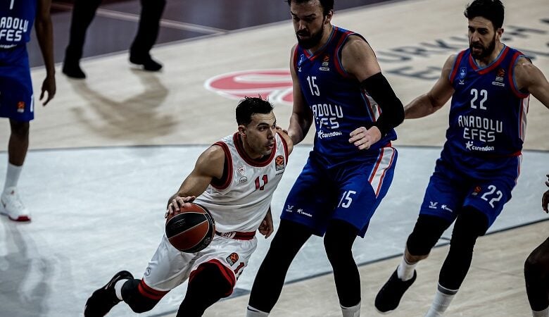 Euroleague: Η Εφές «κατάπιε» τον Ολυμπιακό με 76-53