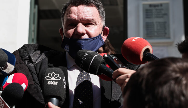 Δίκη Λιγνάδη: Δημοσιογράφοι καταγγέλλουν τον Αλέξη Κούγια για εξύβριση