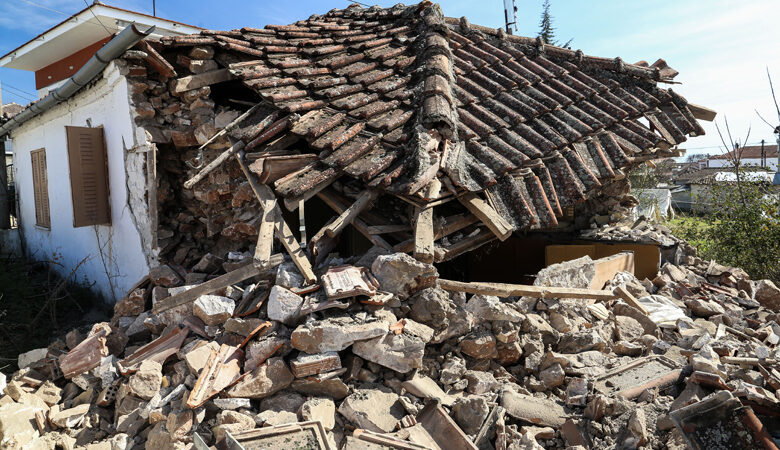 Ισχυρός σεισμός στη Θεσσαλία: Τη Δευτέρα το πόρισμα των επιστημόνων για την χθεσινή δόνηση
