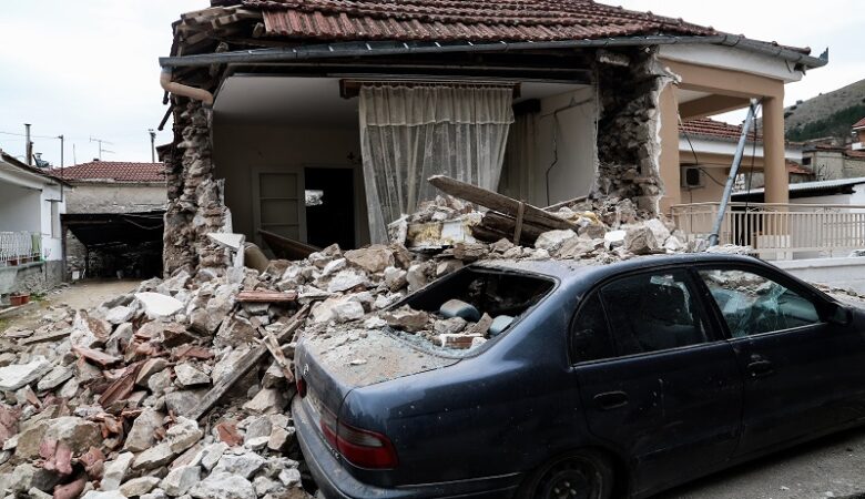 Ισχυρός σεισμός στη Θεσσαλία: Μη κατοικήσιμα προσωρινά 1.343 σπίτια