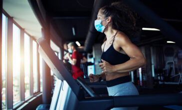 Έρευνα: Η χρήση μάσκας στα γυμναστήρια θα είναι ασφαλής για υγιείς ανθρώπους
