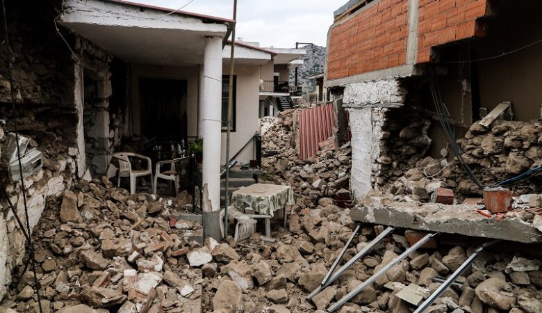 Ισχυρός σεισμός στη Θεσσαλία: Ακατάλληλα 1.460 σπίτια και επιχειρήσεις