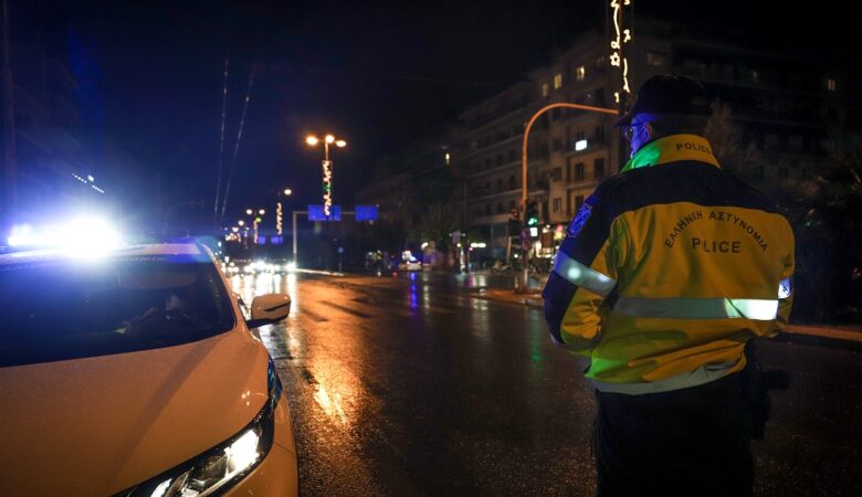 Κορονοϊός: Ποιες περιοχές μπαίνουν σε πιο αυστηρό lockdown από αύριο Σάββατο – Κλείνουν τα σχολεία