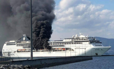 Καίγεται κρουαζιερόπλοιο στην Κέρκυρα – Τρομάζει το βίντεο