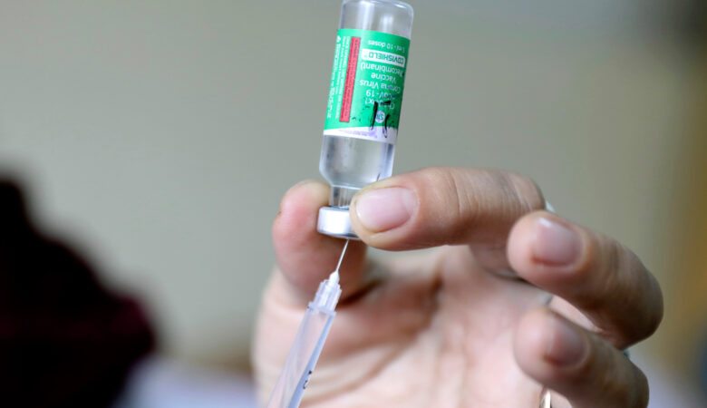 Σύζυγος εισαγγελέα Τσιρώνη: Για πέντε ώρες πέθαινε και επανερχόταν, έγινε έκρηξη θρομβώσεων μετά το εμβόλιο