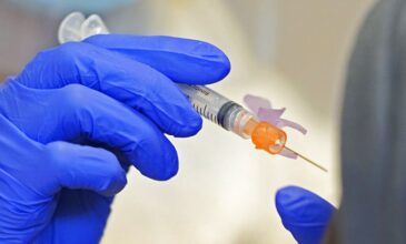 Κορονοϊός: Η Moderna ξεκίνησε κλινικές δοκιμές του εμβολίου της σε χιλιάδες παιδιά
