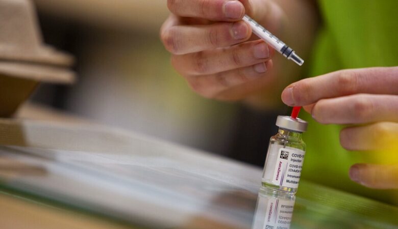 Κορονοϊός: «Πράσινο φως» για το εμβόλιο της AstraZeneca στους άνω των 65 ετών στον Καναδά