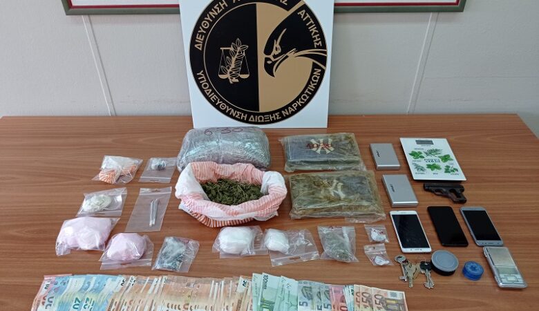 Δύο συλλήψεις για διακίνηση σημαντικών ποσοτήτων κοκαΐνης και κάνναβης στην Αθήνα