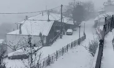 Χιόνια στα ορεινά της Λάρισας – Πλημμύρες στην Καρδίτσα