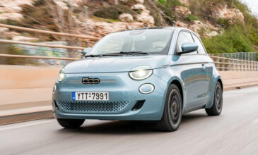 Το ηλεκτρικό Fiat 500 που «τραγουδά» ελληνικές επιτυχίες
