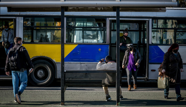 Στους δρόμους της Αθήνας τα πρώτα λεωφορεία με leasing – Οι 14 γραμμές που θα εξυπηρετούν