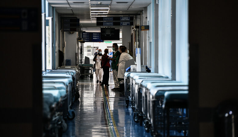 Ηράκλειο: Στο νοσοκομείο δύο παιδιά με σοβαρές επιπλοκές από τον κορονοϊό