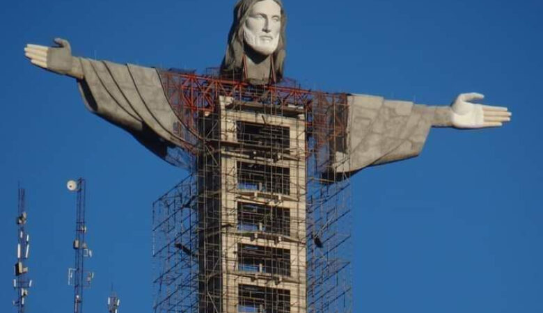 Νέο άγαλμα του Ιησού κατασκευάζουν στη Βραζιλία – Θα είναι ψηλότερο από εκείνο στο Ρίο