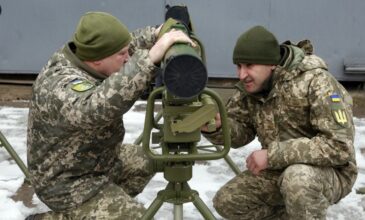 Αυξάνει η ένταση στην Κριμαία – Ασκήσεις από τον στρατό της Ουκρανίας