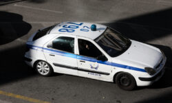Θεσσαλονίκη: Καταδίωξη και συλλήψεις τριών ατόμων για παράνομη μεταφορά αλλοδαπών