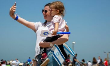 Κορονοϊός: Το παράδειγμα της Ελλάδας ακολουθεί το Ισραήλ – Θα δοθούν δωρεάν self test στα παιδιά