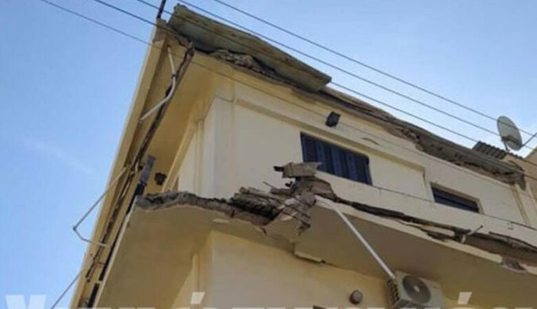 Κατέρρευσε μπαλκόνι στα Χανιά – Από τύχη δεν υπήρξε τραυματισμός