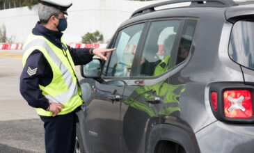 Ηράκλειο: Οδηγούσε μεθυσμένος, χωρίς δίπλωμα και παραλίγο να… πατήσει αστυνομικό