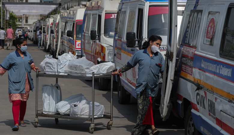 Ινδία: 460 θάνατοι, πάνω από 10.100 κρούσματα κορονοϊού σε 24 ώρες