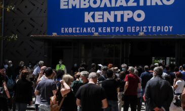 Θεμιστοκλέους: Μέσα Μαΐου θα έχουν εμβολιαστεί οι ηλικιακές ομάδες 30-39 και 40-44