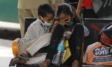 Κορονοϊός: Σοκ στην Ινδία – Εκκλήσεις για βοήθεια σε παιδιά που έχασαν τους γονείς τους