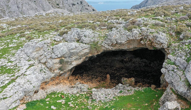 Χαμόσπηλος: Η άγνωστη σπηλιά με την παράξενη ιστορία