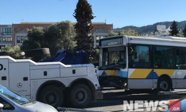 Φωτορεπορτάζ του news.gr από το «τρελό» λεωφορείο στο Χαϊδάρι