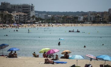 Η Ισπανία αναμένει 45 εκατομμύρια τουρίστες φέτος