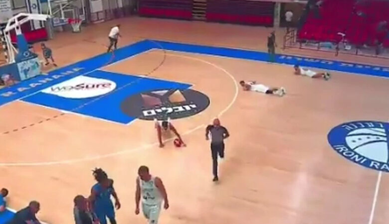 Ισραήλ: Στιγμές τρόμου σε αγώνα μπάσκετ – Παίκτες πέφτουν στο έδαφος λόγω βομβαρδισμών
