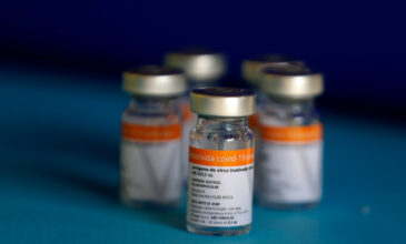 Κορονοϊός: Αποτελεσματικό κατά 98% στην πρόληψη θανάτου το κινεζικό εμβόλιο CoronaVac