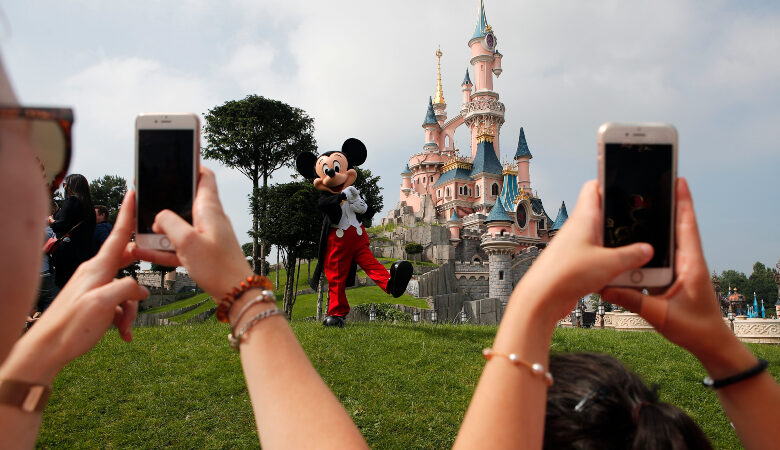 Γαλλία: Ανοίγει στις 17 Ιουνίου η Disneyland στο Παρίσι