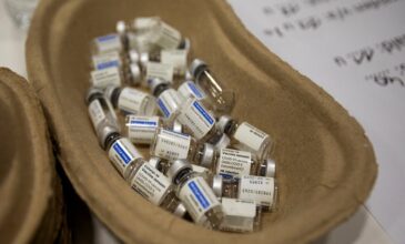 Κορονοϊός: Σταματούν οι εμβολιασμοί με Johnson & Johnson σε Αγρίνιο και Μεσολόγγι