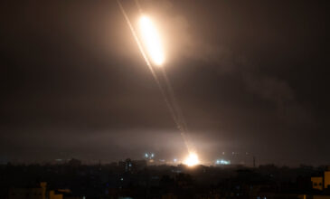 Ρουκέτες  Παλαιστινίων από τη Γάζα προκάλεσαν έκρηξη ανοικτά του Τελ Αβίβ