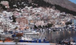 Κάλυμνος: Το νησί που «σκαρφάλωσε» ψηλά στον τουριστικό χάρτη και διατηρεί σεζόν 10 μηνών