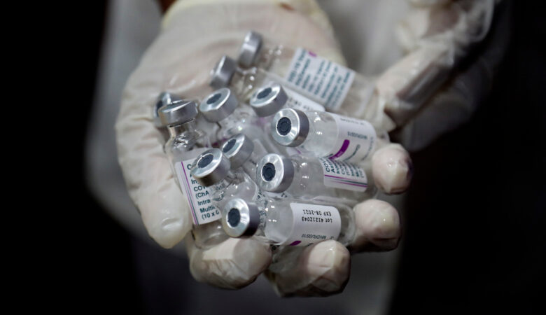 ΕΕ: Το 2022 θα παραχθούν 3,5 δισ. δόσεις εμβολίου κατά του κορονοϊού