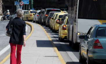 Πόσα άτομα επιτρέπονται πλέον στο αυτοκίνητο – Τι ισχύει για τα ταξί