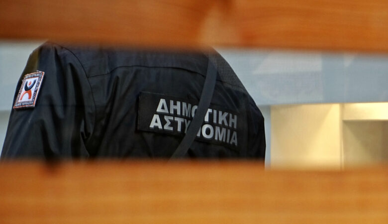 Πέθανε ξαφνικά ο διευθυντής της δημοτικής αστυνομίας της Αθήνας – Το «αντίο» του Μπακογιάννη
