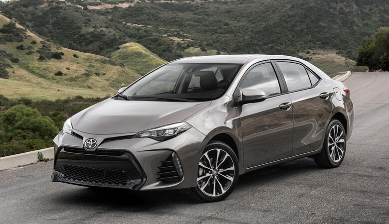 Ανακαλούνται 1.156 Toyota Corolla, C-HR και Auris