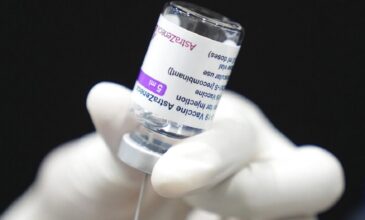 Κορονοϊός: Νέα στοιχεία για την αποτελεσματικότητα του εμβολίου της AstraZeneca