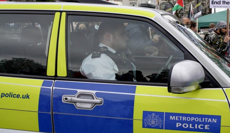 Κατηγορίες για διαφθορά στην αστυνομία του Λονδίνου