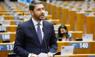 Νίκος Ανδρουλάκης: Να δοθεί το όνομα του Ανδρέα Παπανδρέου σε αίθουσα του Ευρωπαϊκού Κοινοβουλίου