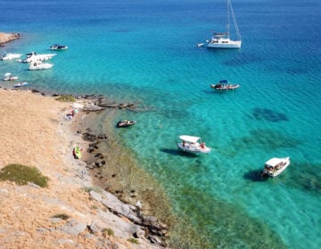 Το νησί των Κυκλάδων για χαλαρές διακοπές