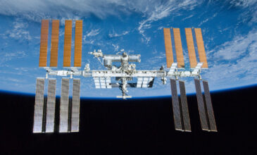 Συναγερμός στον Διεθνή Διαστημικό Σταθμό: «Άγνωστο» αντικείμενο θα τον προσεγγίσει αύριο