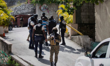 Δολοφονία του προέδρου της Αϊτής: 4 «μισθοφόροι» νεκροί, μάχη σε εξέλιξη στο Πορτ-ο-Πρενς