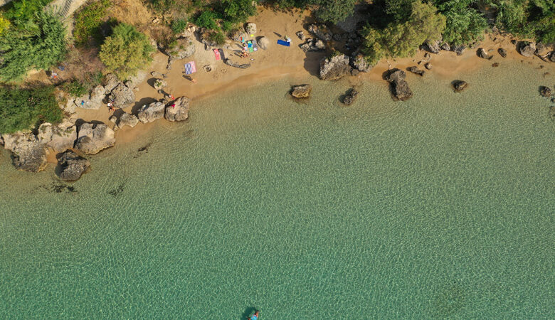 Η ονειρεμένη παραλία που ερωτεύτηκε ένας σπουδαίος Έλληνας