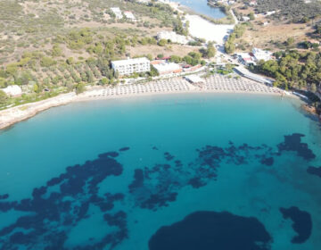 Το Αυλάκι της Αττικής που θα κάνεις το καλύτερο μπάνιο